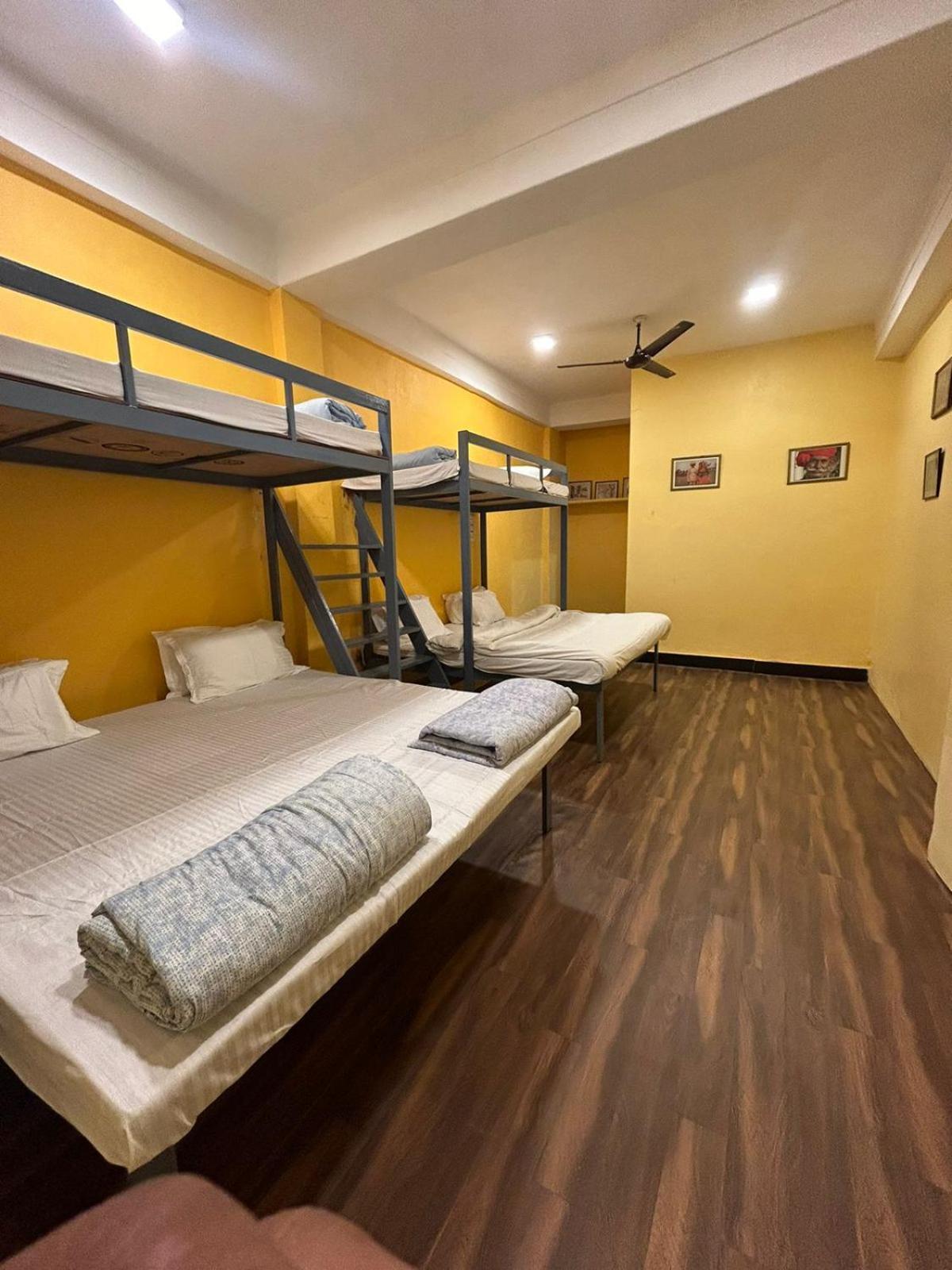 Unplanned Hostel Udaipur Kültér fotó