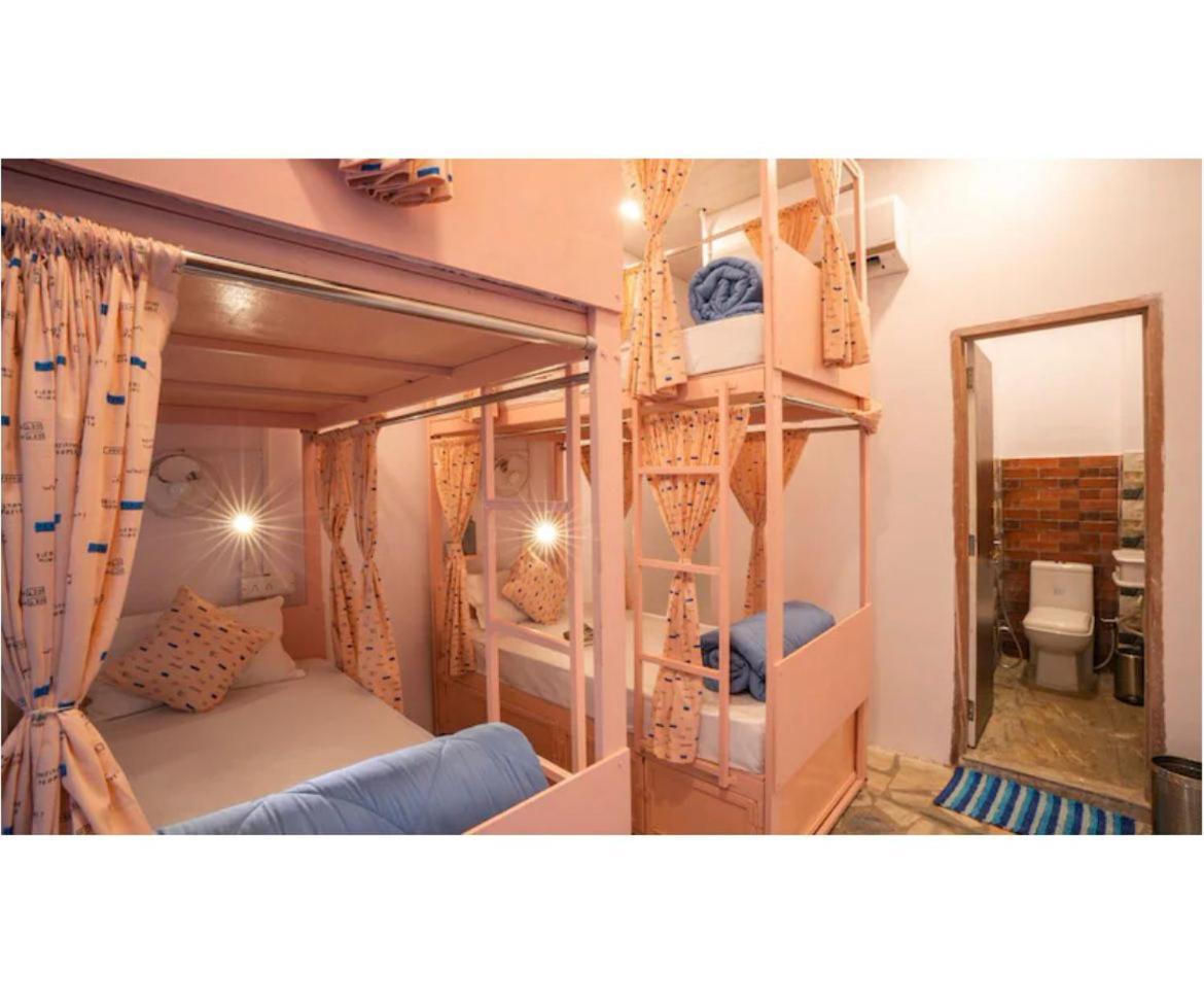 Unplanned Hostel Udaipur Kültér fotó