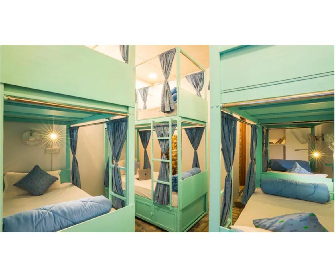 Unplanned Hostel Udaipur Kültér fotó