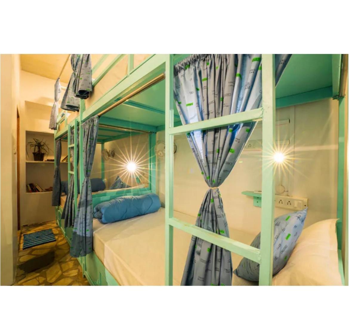 Unplanned Hostel Udaipur Kültér fotó